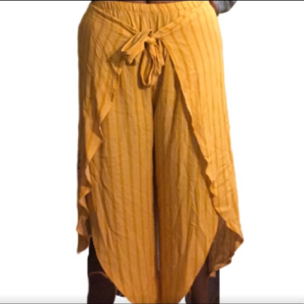 Split Leg Capri
